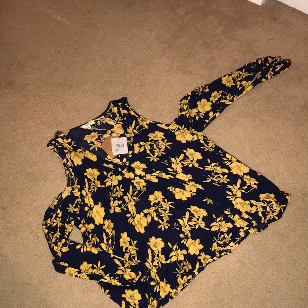 Boutique top